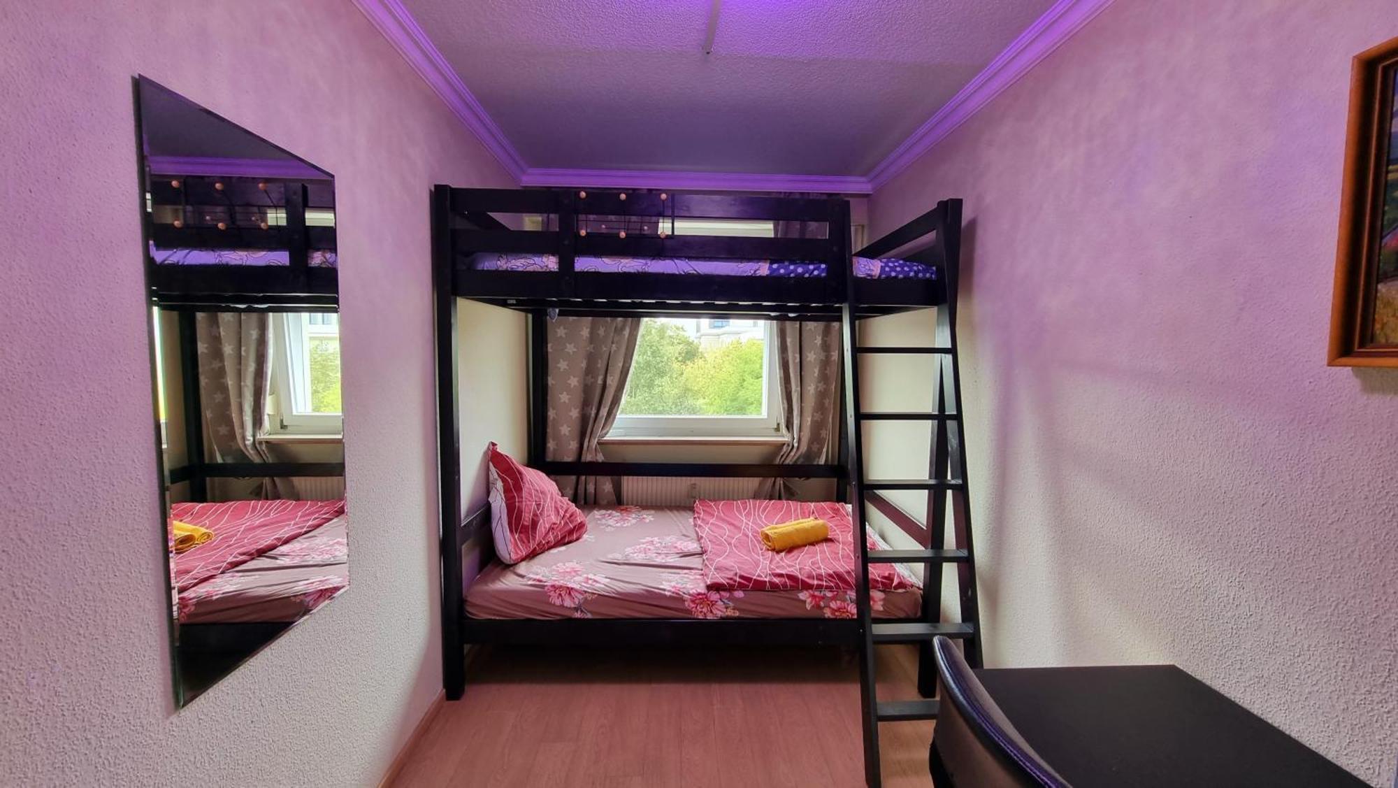 Private Zimmer Am Dresden Hauptbahnhof エクステリア 写真